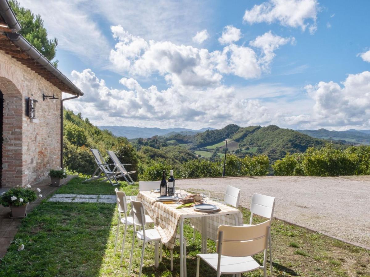 Belvilla By Oyo Borgo Tre Sant'Angelo in Vado Room photo